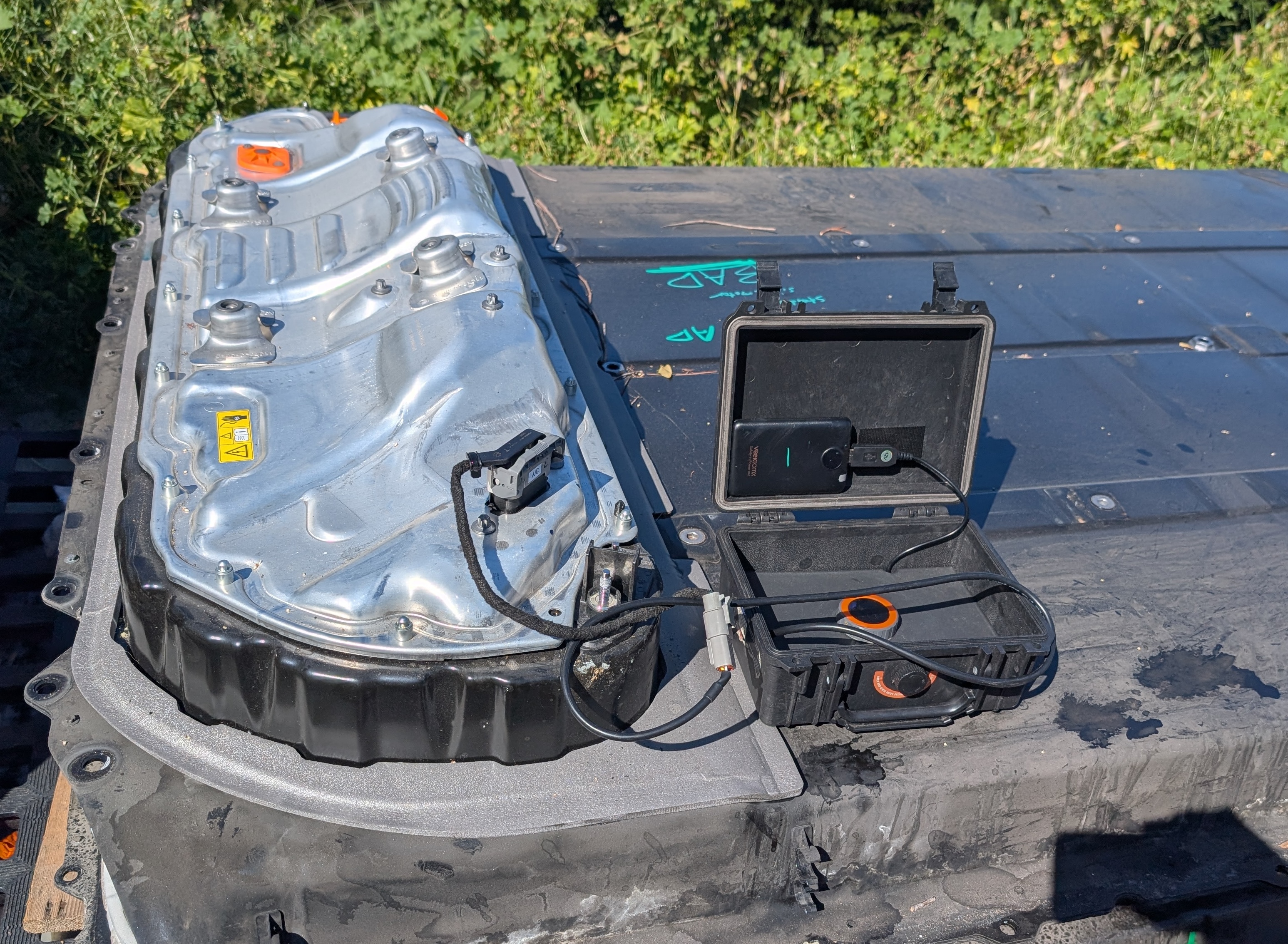 Open Tesla Model 3 Battery Pack